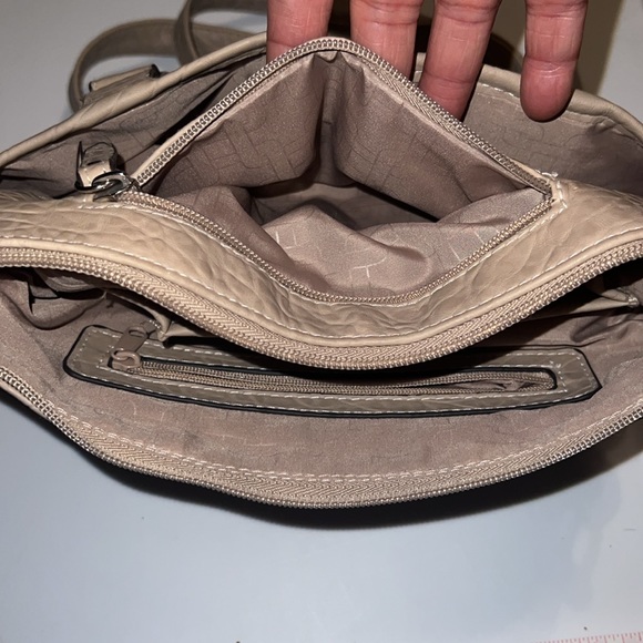 Rosetti Cream/Tan Crossbody - Picture 5 of 6